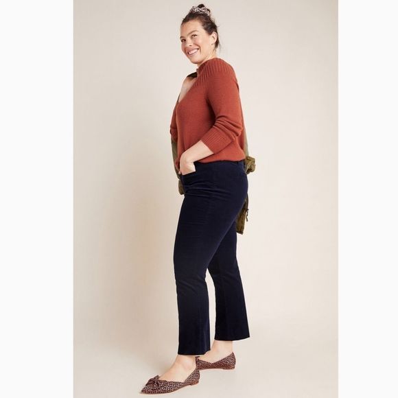 ANTHROPOLOGIE | Essential Corduroy Cropped Flare Trousers - Picture 2 of 6